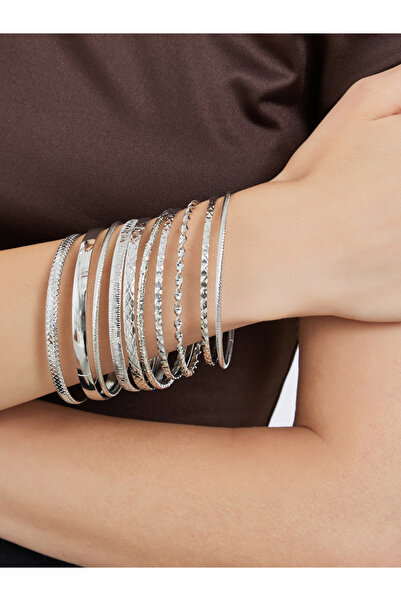 Styli مجموعة من 10 أساور نسائية متنوعة