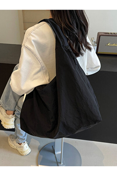 Take Two By Styli Black Solid Zip Closure Shoulder Bag