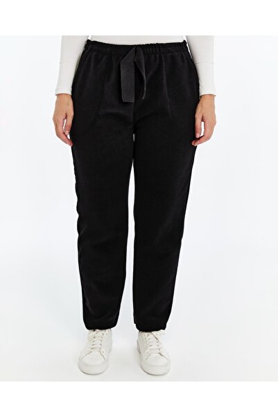 Te&Te بنطلون رياضي نسائي كبير الحجم من الصوف ذو جيوب سوداء