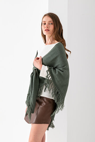 Cebe Triangle Flat Tassel Shoulder Shawl – Women's Shawl & Elegant Shoulder Accessory