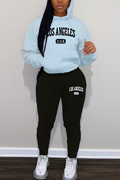 CLASSY.MODA طقم رياضي نسائي مكون من سويت شيرت بغطاء للرأس وبنطلون جوجر مطبوع ...