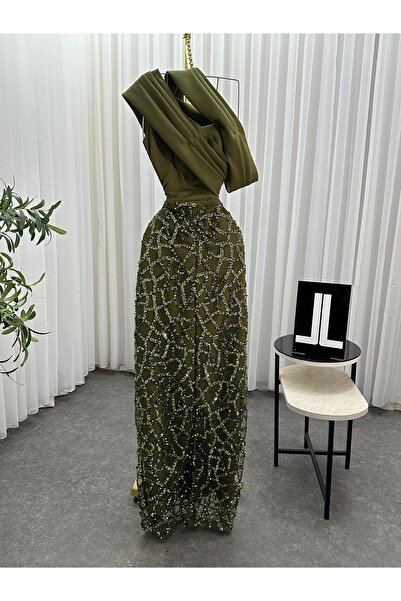 AHAD FARHAN Elegant Barbie evening dress