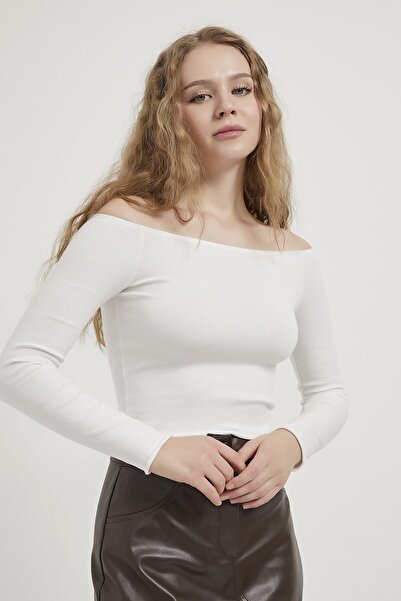 Arma Life Women's Boat Neck Basic Long Sleeve White Crop Bodysuit