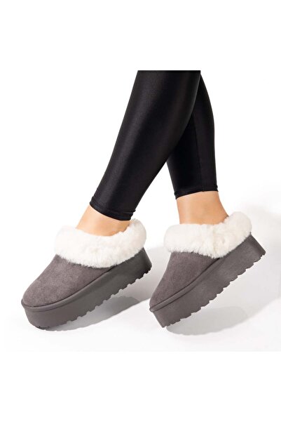 Modlet.ro Women's grey suede short fur-lined boots MOD10809