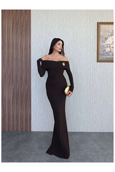ESRAHELVACI Açık Omuz Aksesuarlı Drape Maxi Elbise