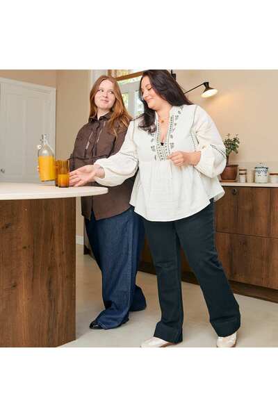 KIABI Embroidered long-sleeved blouse BEIGE