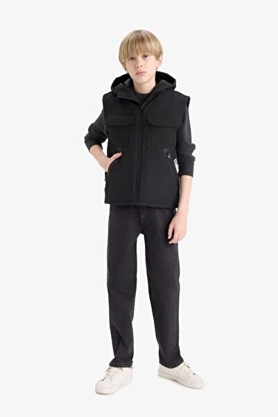 DeFacto Erkek Çocuk Yelek C4340A8/BK27 BLACK