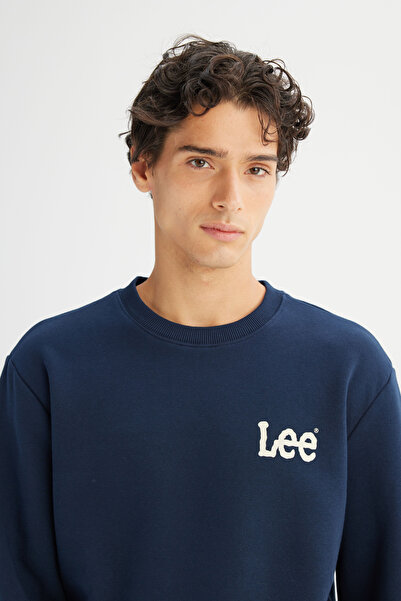 Lee Regular Fit Normal Cut Crew Neck Navy Blue Minimal Logo Sweatshirt with Fleece Inside