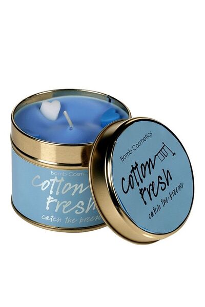 Bomb Cosmetics Lumanare parfumata Cotton Fresh,