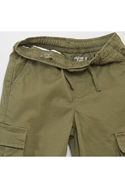 KIABI Stretchy multi-pocket trousers GREEN