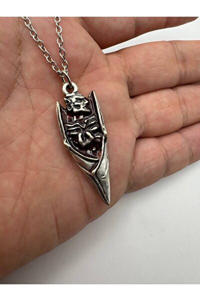 Yuchicly قلادة دراكولا مصاص الدماء للنساء والرجال - قوطية وغامضة