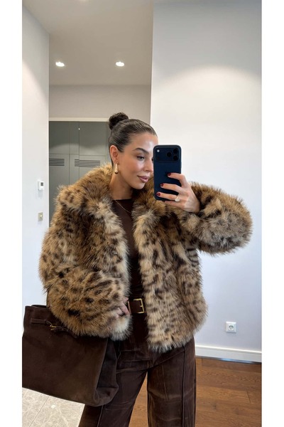 sinemkivanc co LEOPAR DESENLİ YAKALI KÜRK