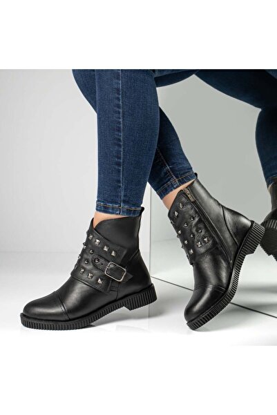 BMoD Ghete de damă din piele neagră cu aplicații metalice MOD12771