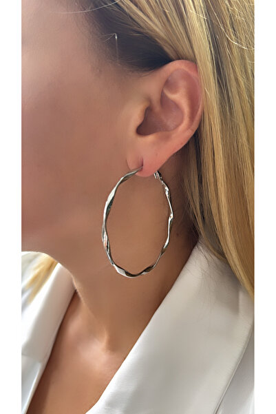 VNS Accessories Kıvrımlı Model Rodyum Kaplama Halka Küpe (6 CM)