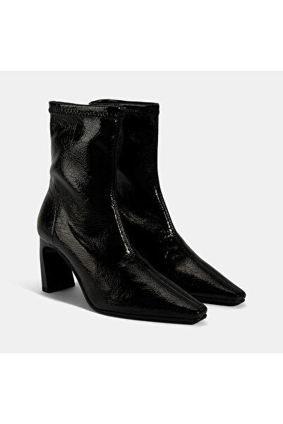 Desa Women's Black Thick Heeled Stretch Boots