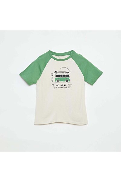 KIABI تي شيرت مطبوع بأكمام راجلان قصيرة باللون الأخضر