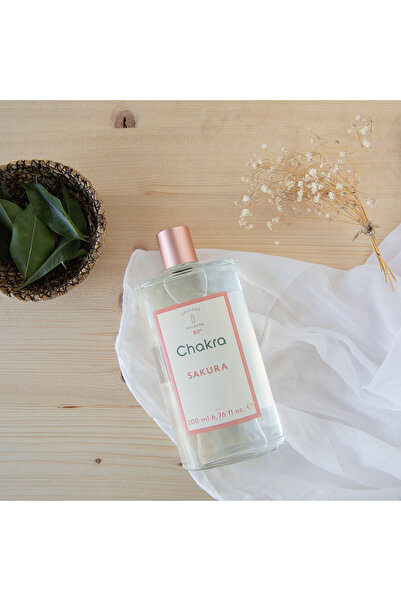 Chakra Eau De Cologne 200 ML Sakura