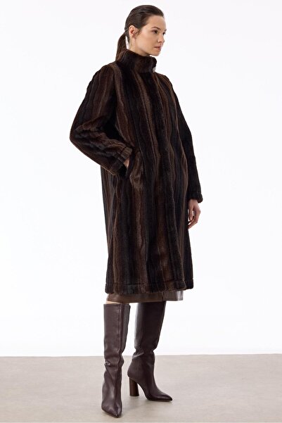 Tığ Triko Uzun Hakim Yakalı Suyolu Kürk Kaban KAHVE