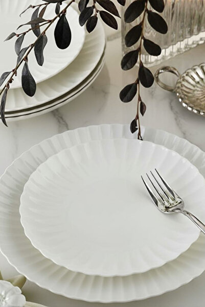 Kütahya Porselen Bone Luz Form 52 Parça 12 Kişilik Yemek Takımı