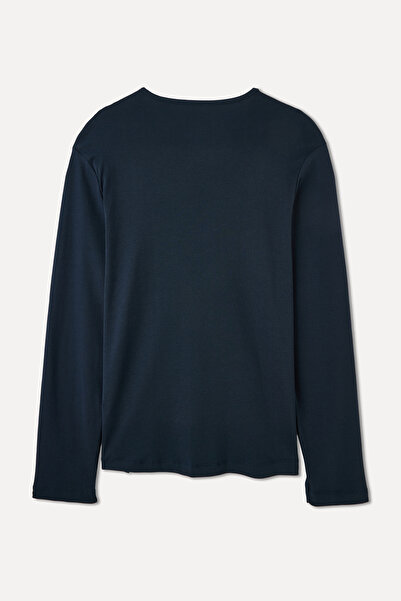 Mudo Crew Neck Long Sleeve T-Shirt