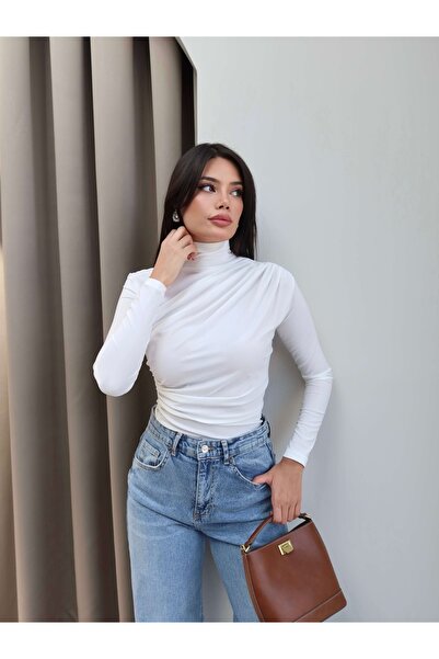 ESRAHELVACI Μπλούζα με λεπτομέρεια πλισέ στη μέση του ώμου