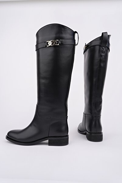 NOSEY SHOES MASSİ MODEL VALÓDI BŐR FEKETE, KIRÁLHATÓ CSATOS, VASTAG TALPÚ NŐI CSIZMA