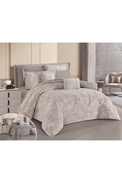 SNOOZYL King size double bedspread made of soft velvet and luxurious fur to give you warmth and comfort