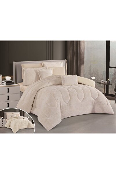 SNOOZYL King size double bedspread made of soft velvet and luxurious fur to give you warmth and comfort
