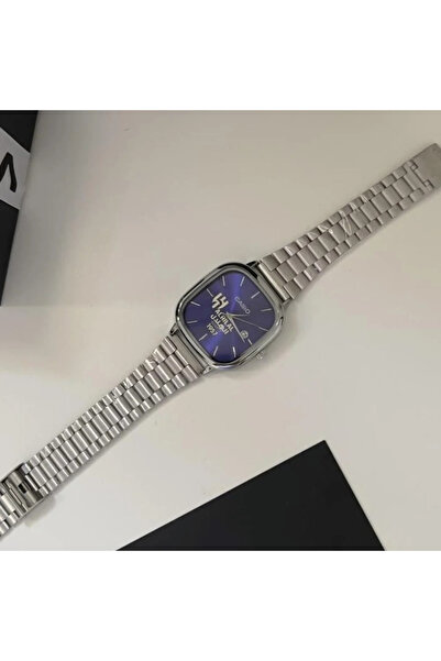 Casio Casio women's watch with crescent logo