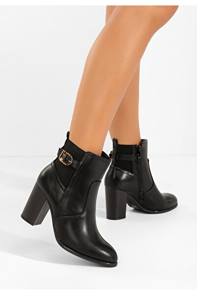 B T Shoes Černé kotníkové boty na podpatku Alaki