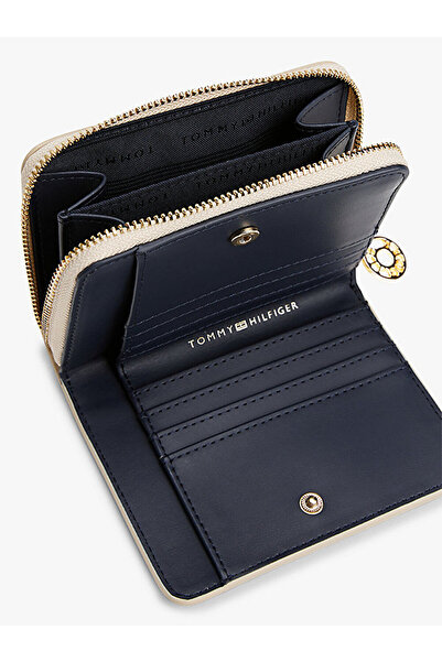 Tommy Hilfiger Women's Th Distinct Wallet