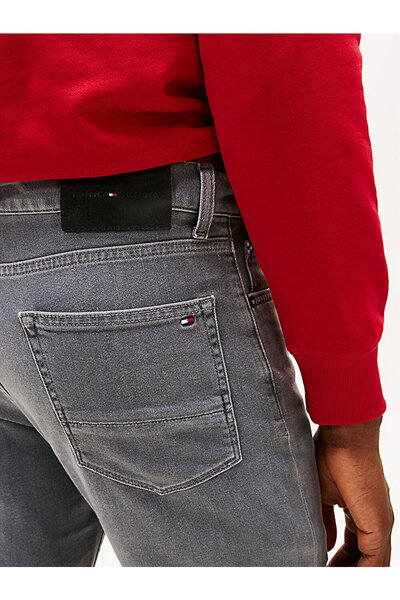 Tommy Hilfiger erkek slim bleecker jean pantolon