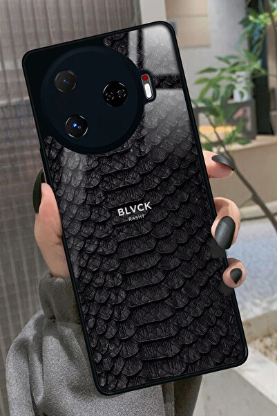 TECNO Camon 30 Pro Uyumlu Siyah Yılan Derisi Tasarımlı Glossy Premium Kılıf