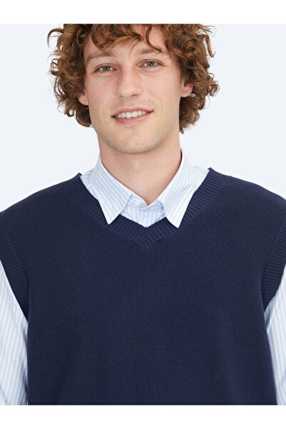 Kip Navy Blue Sweater