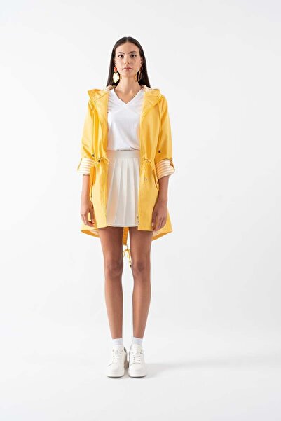 Spazio Clemente Kapüşonlu Ayarlanabilir Beli Büzgülü Katlamalı Kol Mont SARI