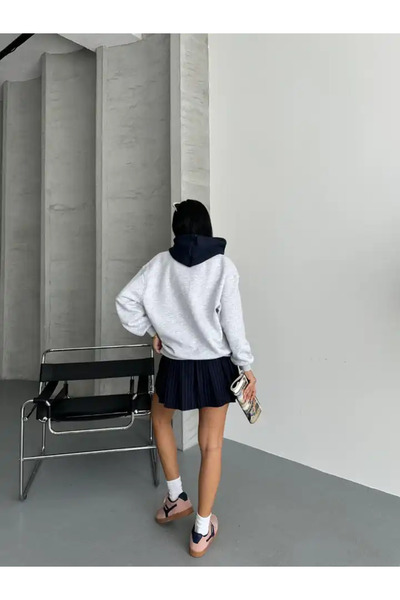 cemo Usa Written Capsuled Sweat