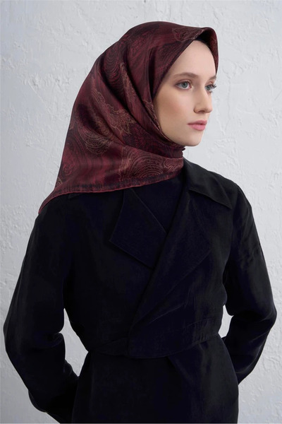 Armine Klasik Desenli Saf İpek Eşarp 9428D