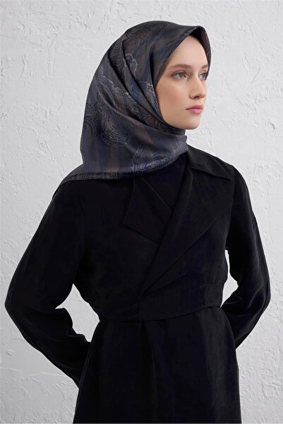 Armine Klasik Desenli Saf İpek Eşarp 9428D