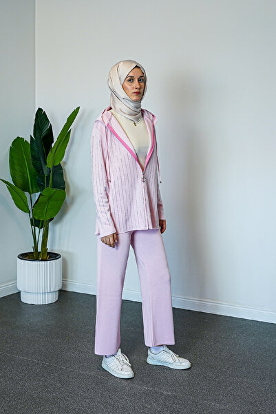 Shenay Spor İkili Takım Tesettür Kombin Spor Şık Kapüşonlu Çizgi Detaylı Yeni Sezon Ivory Grace