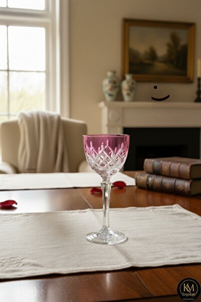 Kristal Market Luxury Standing Goblet - Comfortable and Stylish Design