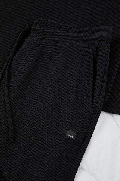 Trendyol Collection Чорний Regular Крій Поло Комір Етикетка Деталізований Текстурований Піжамний Комплект TMNAW26PT00029