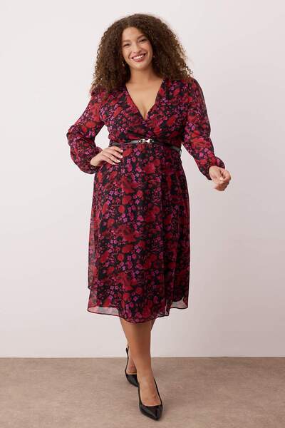 Trendyol Curve Rochie din șifon țesut cu model, cu decolteu dublu, cu centură florală burgundă TBBAW25AH00108