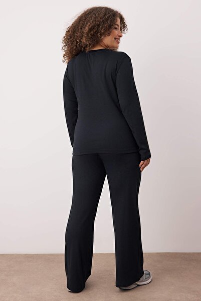 Trendyol Curve Elemente esențiale pentru garderoba Negru montat/ mulat material reiat Flexibil din material subțire Set sus-jos TBBAW26CP00010