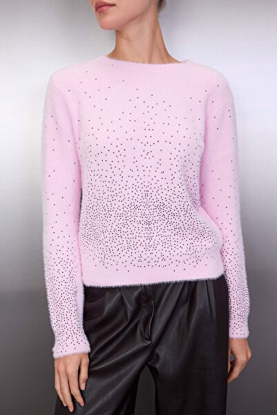 Trendyol Collection Pulover de tricotat cu textura moale roz, brodat cu piatră, cu gâtul turnat, TWOAW26KZ00245