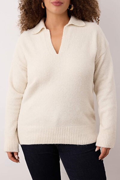 Trendyol Curve Ecru Polo Neck Soft Feel Knitwear Sweater Tbbaw26An00024
