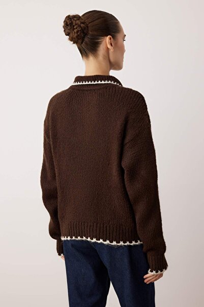 Trendyol Collection Brown Soft Texture Wide Fit Knitwear Sweater Twoaw26Kz00134