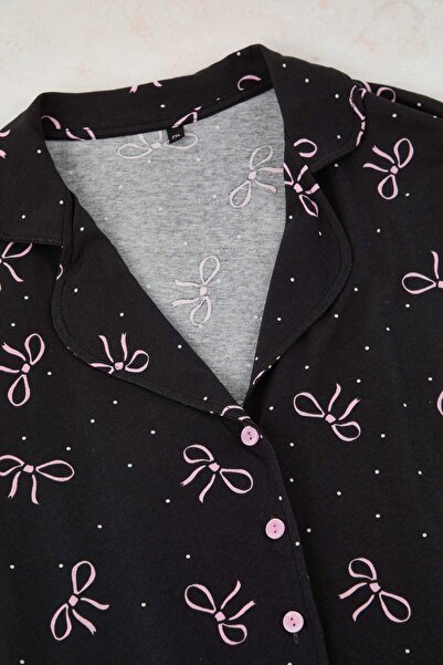 Trendyol Curve Anthracite Ribbon/Bow Printed Shirt Collar Knitted Pajamas Set Tbbaw23Ai00019