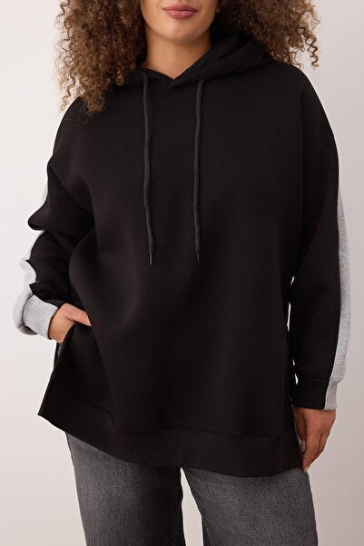 Trendyol Curve Γκρι μελανζέ Color Block Φαρδύ Πλεκτό Αθλητικό Φούτερ με Εσωτερικό Fleece TBBAW26AO00011