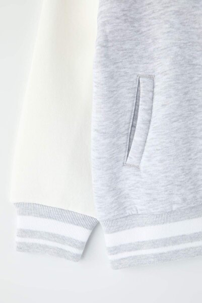 TRENDYOLKIDS Сірий меланж унісекс дитячий бавовняний принтований регулярний трикотажний світшот TKDAW26SW00042