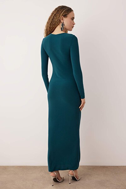 Trendyol Collection Emerald Green Cut Out/Window Detailed Knitted Chic Evening Dress Night Homecoming Dress Tpraw25El00022